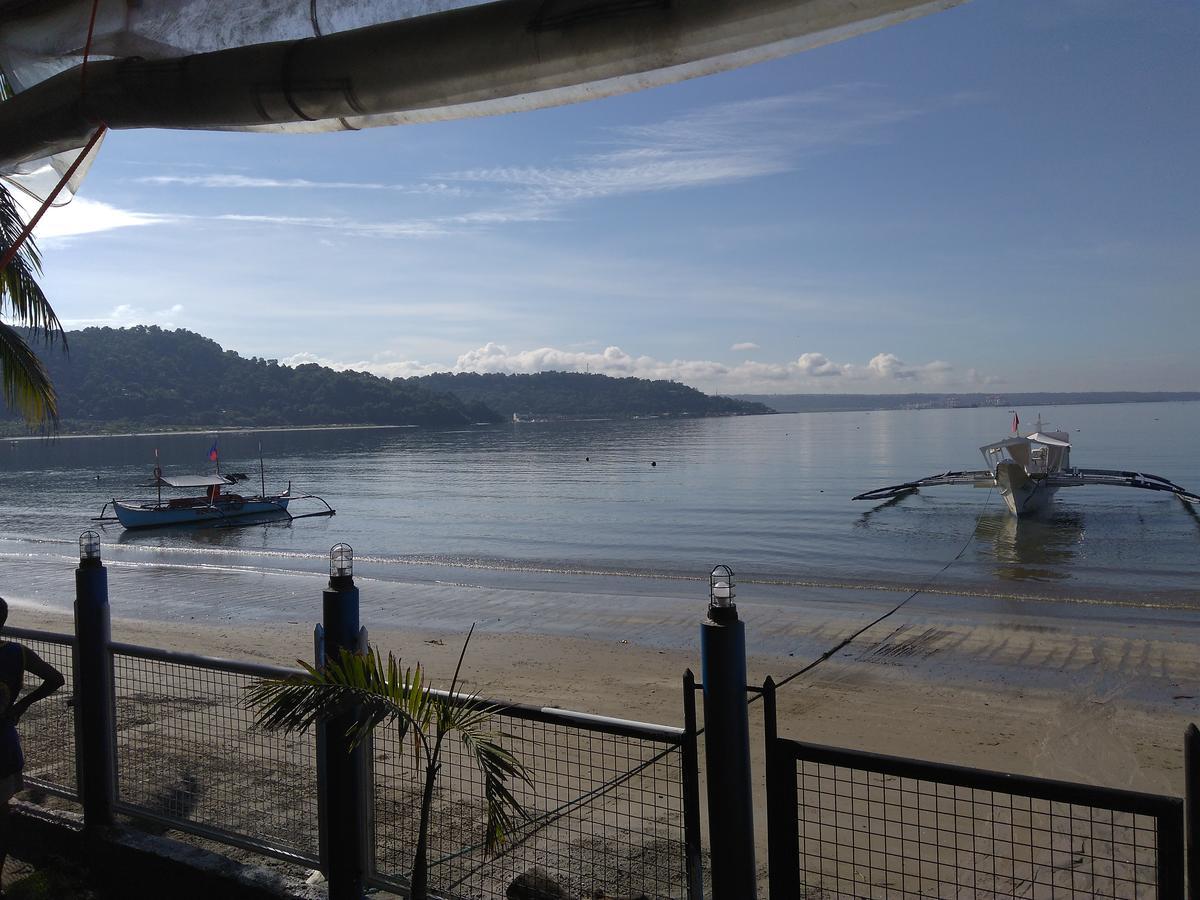 Mango'S Beachfront Resort Olongapo Εξωτερικό φωτογραφία